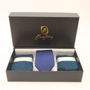 Box calza lunga cotone Filo di Scozia con polsino inglese e Cravatta in seta fatta a mano - CELESTE SORGENTE